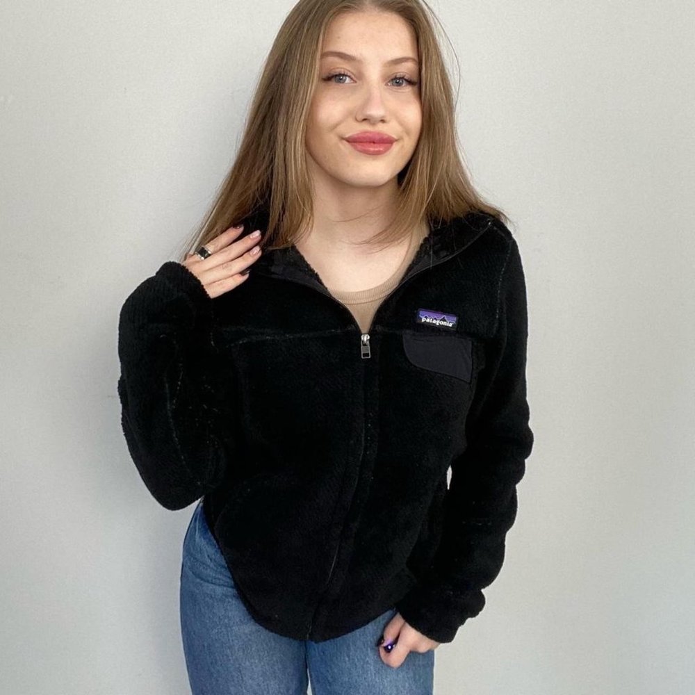 Patagonia Full-Zip Fleece Black Small. - Picture 2 of 4